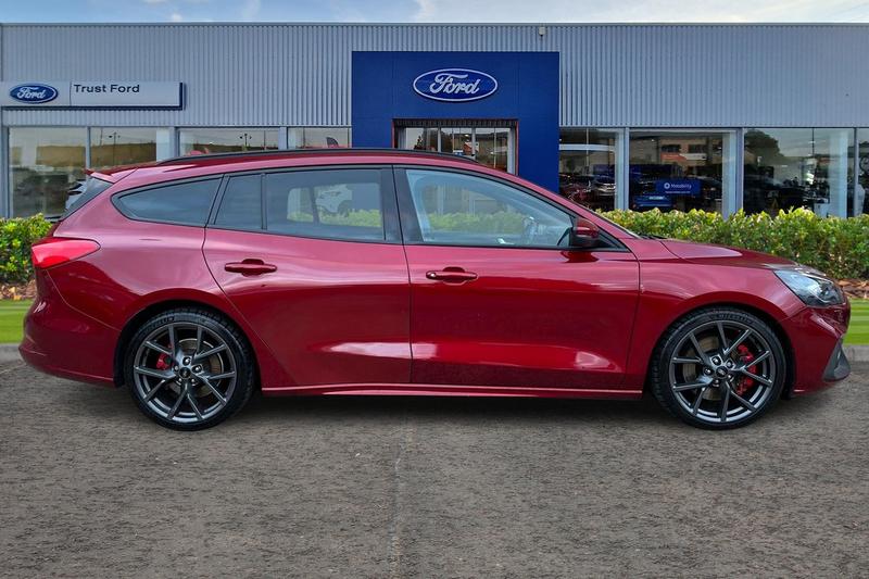 Used Ford Focus 2019 for sale - 76853492: Photo 3