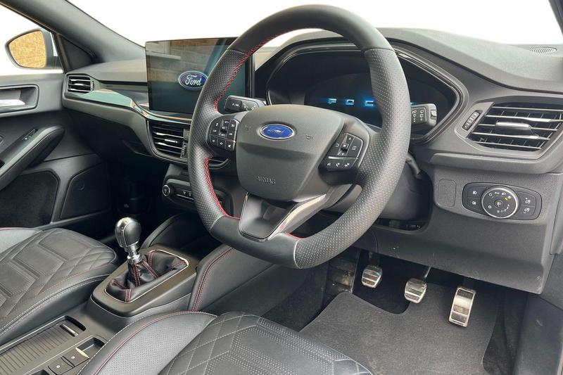 Used Ford Focus 2025 for sale - 78042805: Photo 9