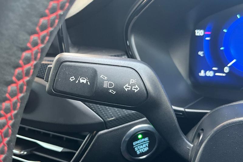 Used Ford Focus 2020 for sale - 76895630: Photo 14