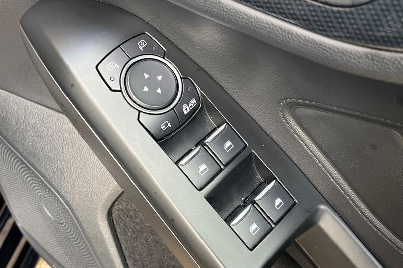 Used Ford Focus 2020 for sale - 76895630: Photo 16