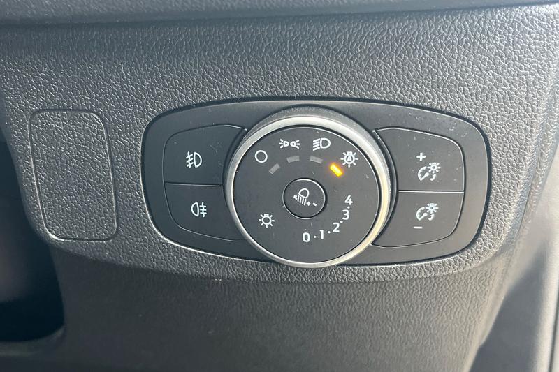 Used Ford Focus 2020 for sale - 76895630: Photo 24