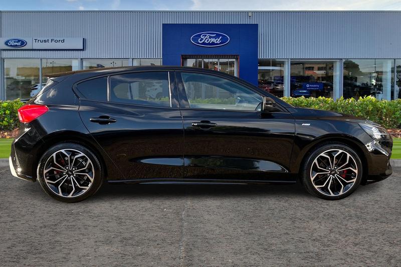 Used Ford Focus 2020 for sale - 76895630: Photo 3