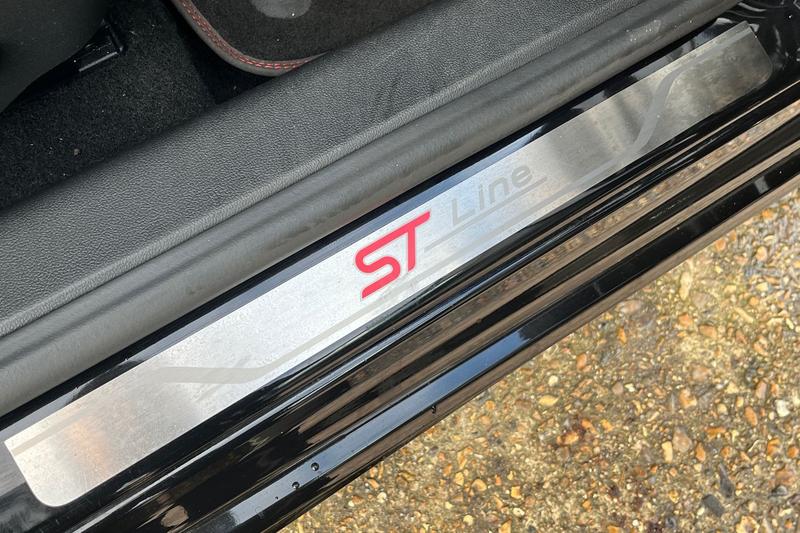 Used Ford Focus 2020 for sale - 76895630: Photo 36