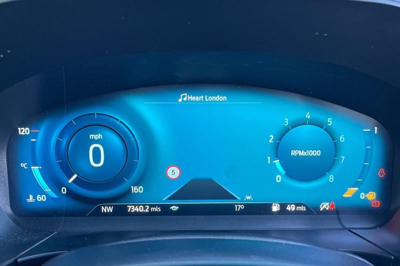 Used Ford Kuga 2023 for sale - 76362989: Photo 13
