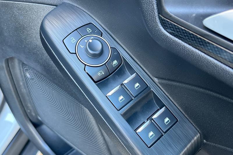 Used Ford Kuga 2023 for sale - 76362989: Photo 16