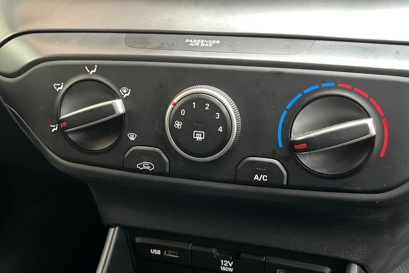 Used Hyundai i20 2022 for sale - 76551744: Photo 27