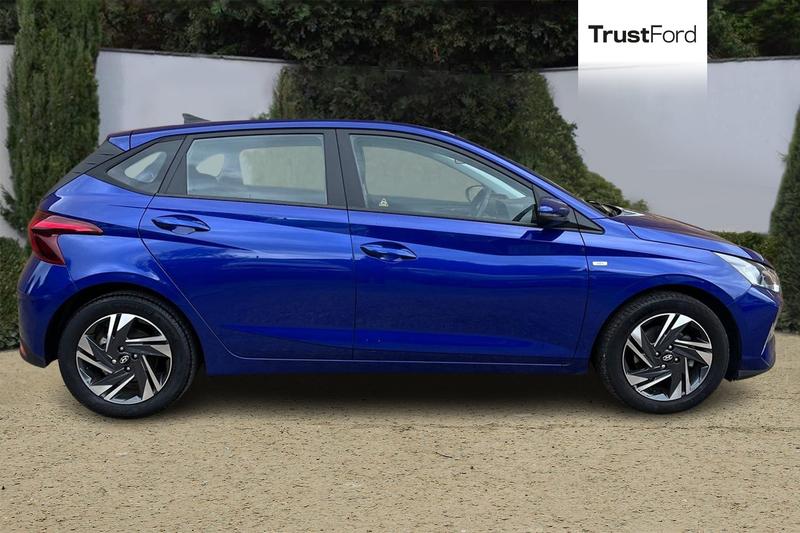 Used Hyundai i20 2022 for sale - 76551744: Photo 3