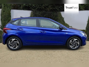 Used Hyundai i20 2022 for sale - 76551744: Photo