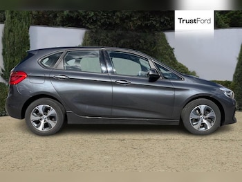 Used BMW 2 Series 2018 for sale - 75752149: Photo
