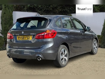 Used BMW 2 Series 2018 for sale - 75752149: Photo