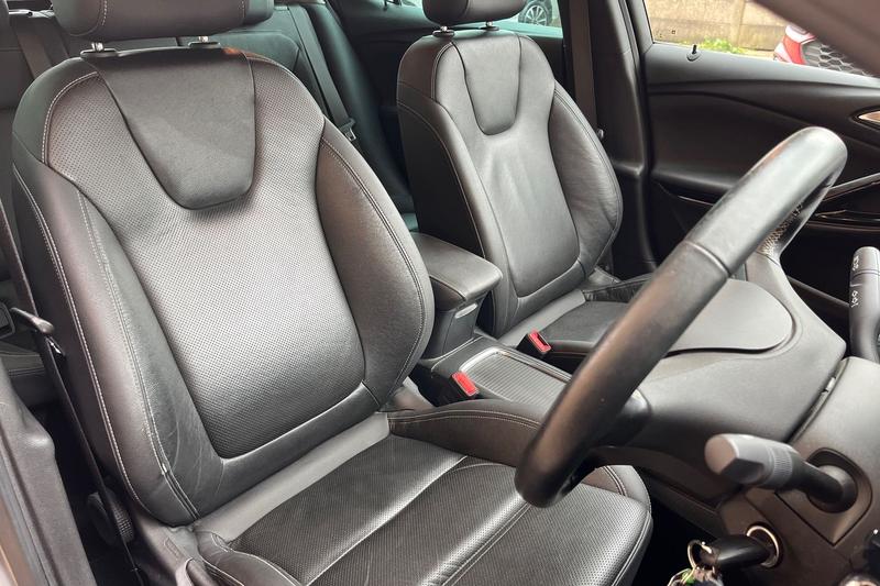 Used Vauxhall Astra 2018 for sale - 78186386: Photo 17