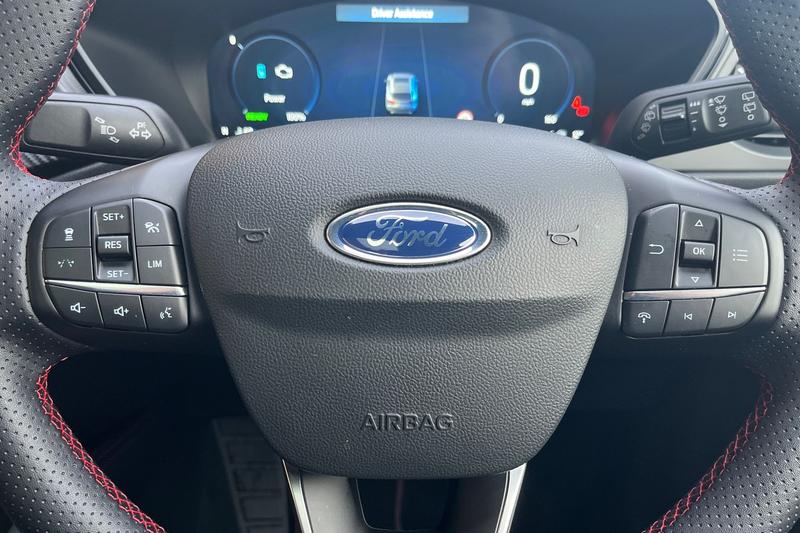 Used Ford Kuga 2025 for sale - 76862476: Photo 12