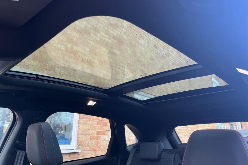 Used Ford Kuga 2025 for sale - 76862476: Photo 32