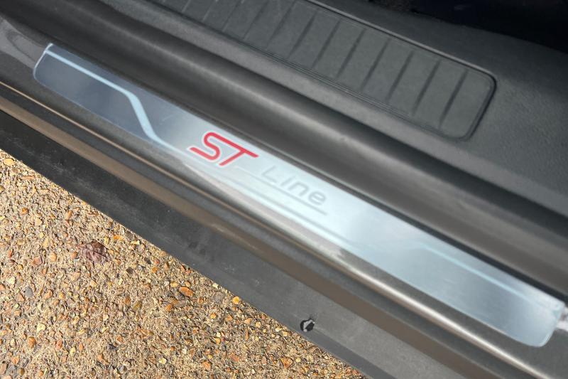 Used Ford Kuga 2025 for sale - 76862476: Photo 34