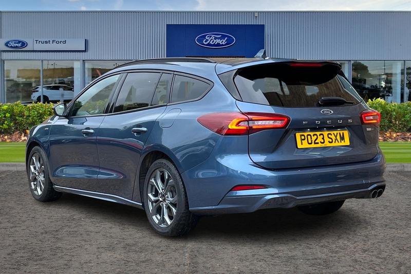 Used Ford Focus 2023 for sale - 76534511: Photo 2