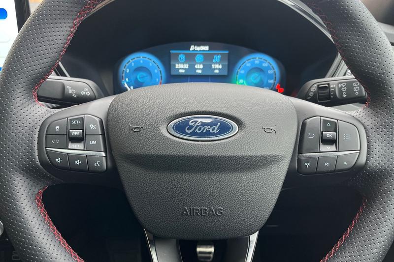 Used Ford Kuga 2025 for sale - 77613659: Photo 12