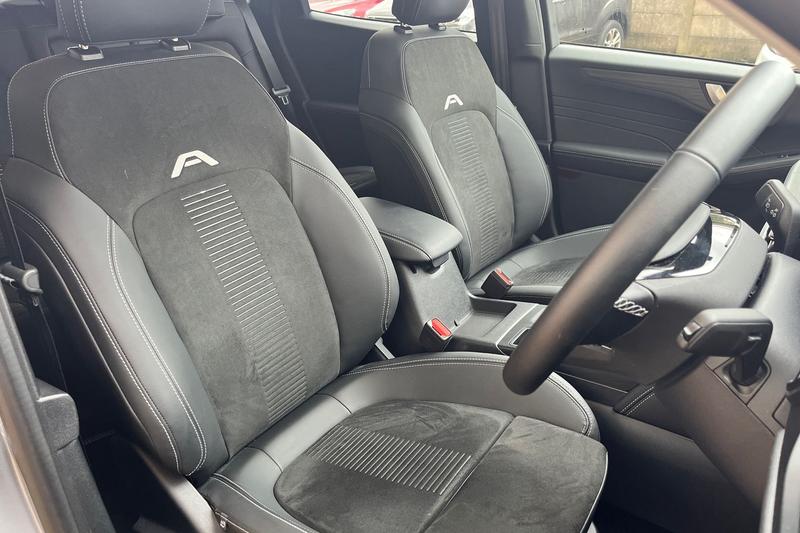 Used Ford Kuga 2025 for sale - 76862475: Photo 17