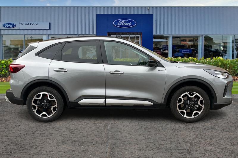 Used Ford Kuga 2025 for sale - 76862475: Photo 3