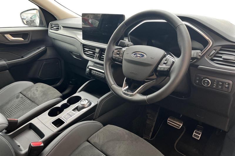 Used Ford Kuga 2025 for sale - 76862475: Photo 9