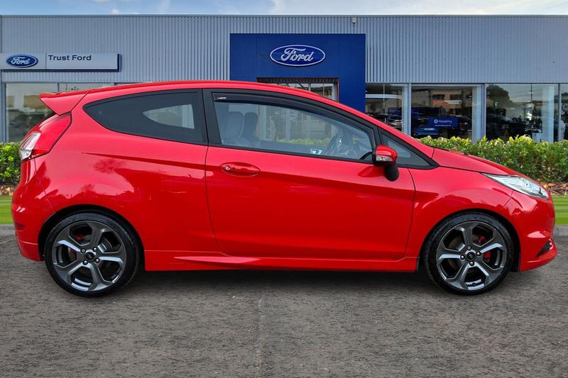 Used Ford Fiesta 2017 for sale - 77910427: Photo 3