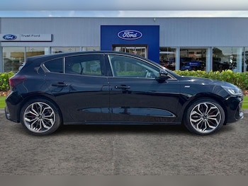 Used Ford Focus 2026 for sale - 79141025: Photo