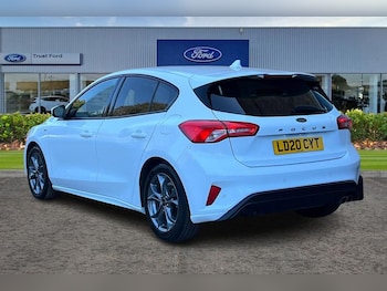 Used Ford Focus 2020 for sale - 78357135: Photo