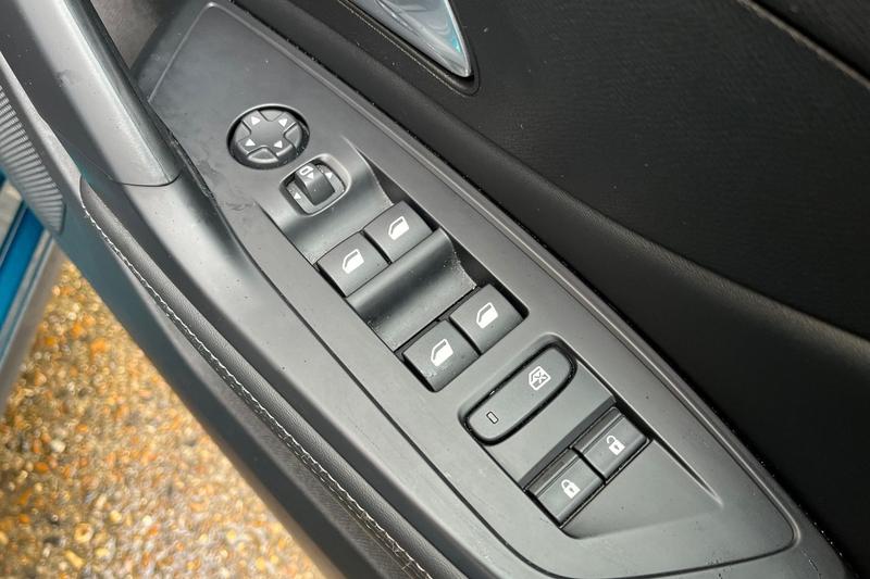 Used Peugeot 408 2023 for sale - 77286395: Photo 16