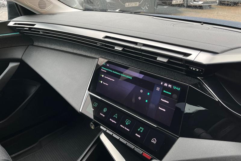 Used Peugeot 408 2023 for sale - 77286395: Photo 33