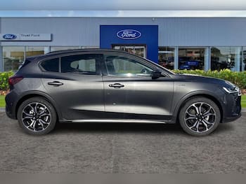 Used Ford Focus 2023 for sale - 79789115: Photo