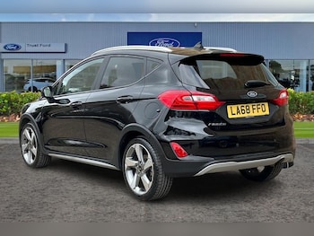 Used Ford Fiesta 2018 for sale - 78896207: Photo