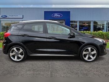 Used Ford Fiesta 2018 for sale - 78896207: Photo