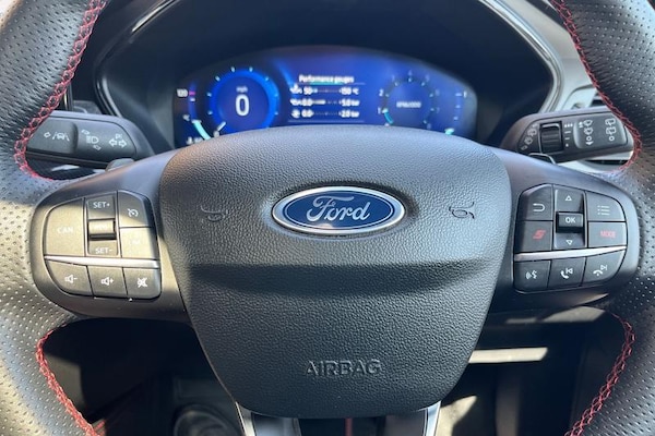 Used Ford Focus 2023 for sale - 75550138: Photo 12