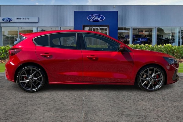 Used Ford Focus 2023 for sale - 75550138: Photo 3