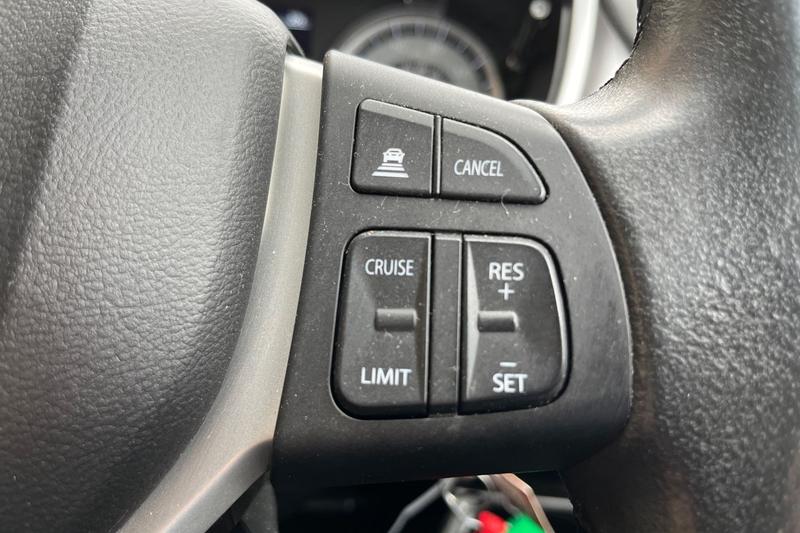 Vehicle 33
