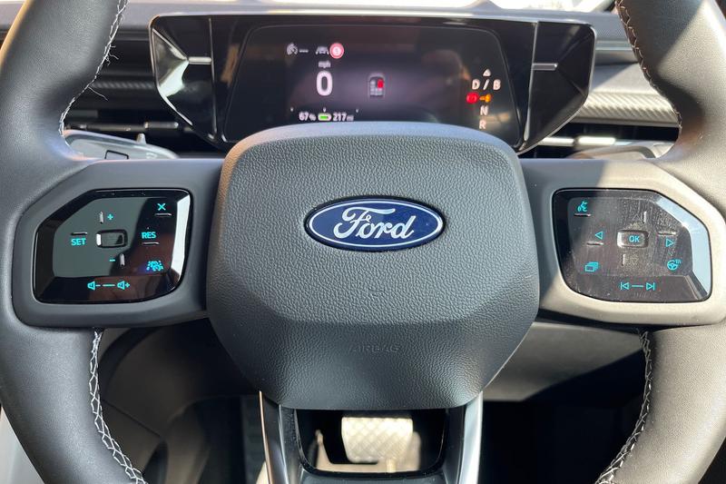 Used Ford Explorer 2024 for sale - 76580899: Photo 12