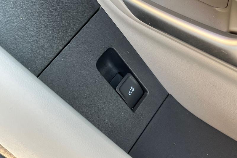 Used Ford Explorer 2024 for sale - 76580899: Photo 23