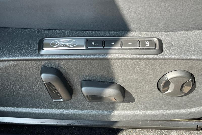 Used Ford Explorer 2024 for sale - 76580899: Photo 25