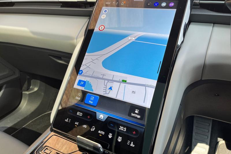 Used Ford Explorer 2024 for sale - 76580899: Photo 31