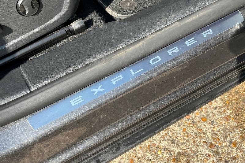 Used Ford Explorer 2024 for sale - 76580899: Photo 40