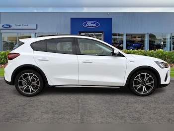 Used Ford Focus 2022 for sale - 76545418: Photo