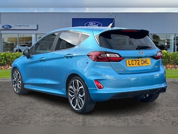 Used Ford Fiesta 2022 for sale - 76400095: Photo