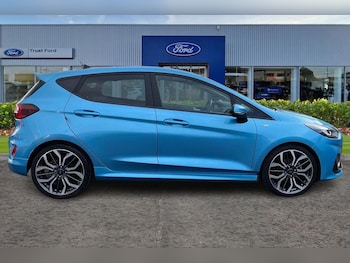 Used Ford Fiesta 2022 for sale - 76400095: Photo