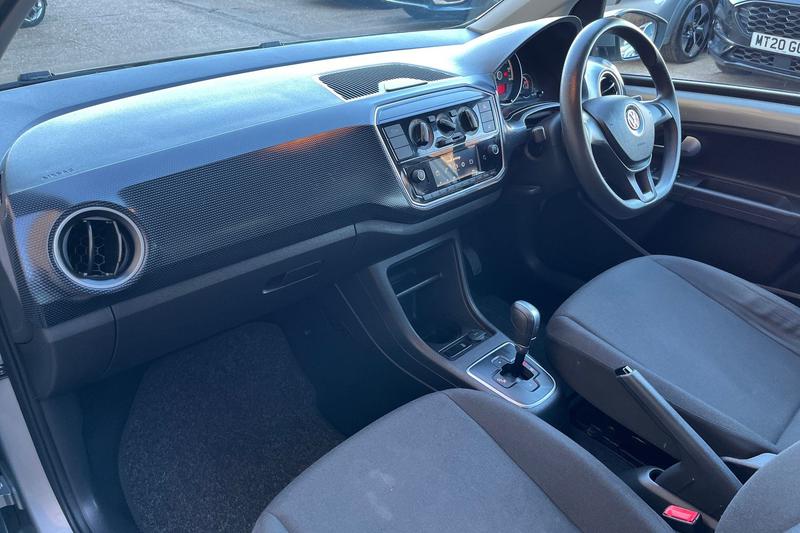 Used Volkswagen up! 2018 for sale - 77941428: Photo 18