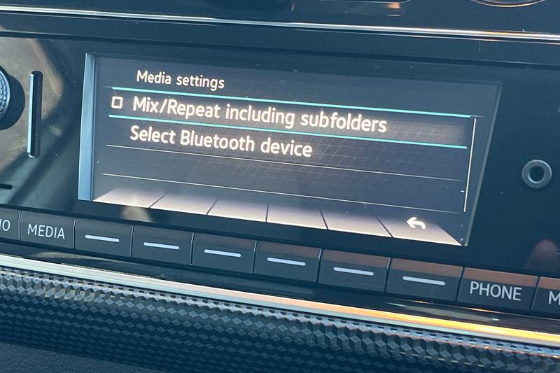 Used Volkswagen up! 2018 for sale - 77941428: Photo 29