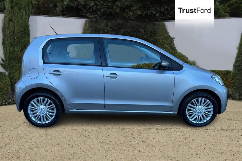 Used Volkswagen up! 2018 for sale - 77941428: Photo 3