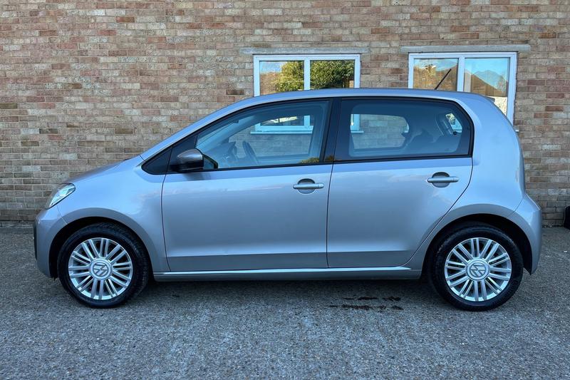 Used Volkswagen up! 2018 for sale - 77941428: Photo 35