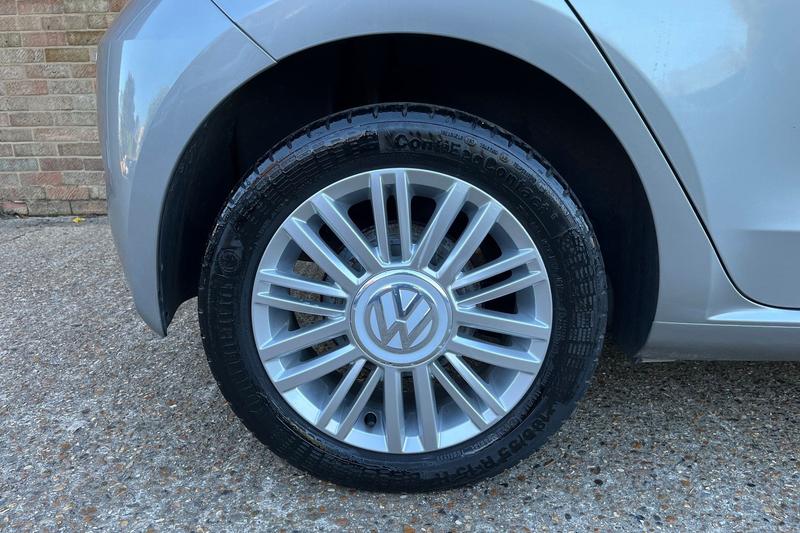 Used Volkswagen up! 2018 for sale - 77941428: Photo 8
