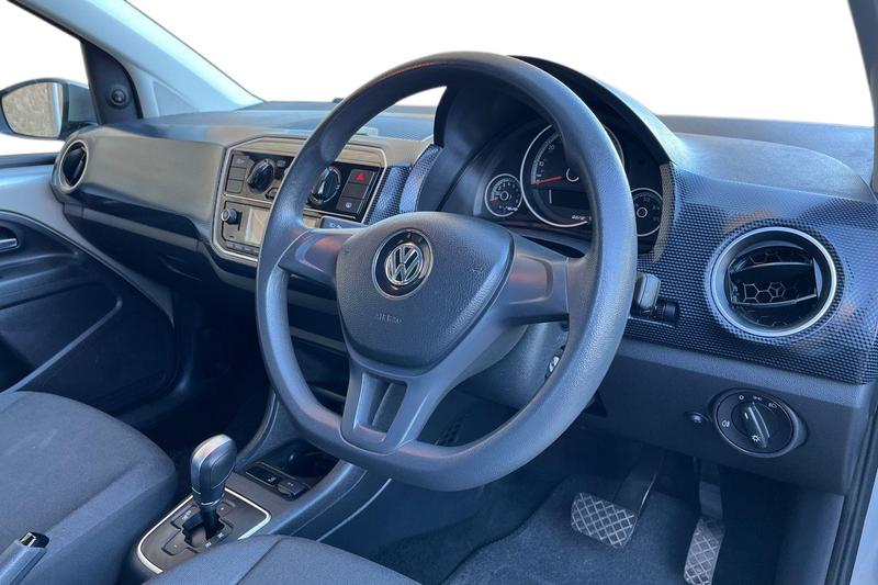 Used Volkswagen up! 2018 for sale - 77941428: Photo 9