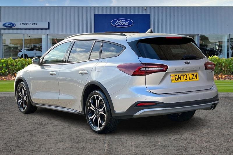 Used Ford Focus 2023 for sale - 76586477: Photo 2