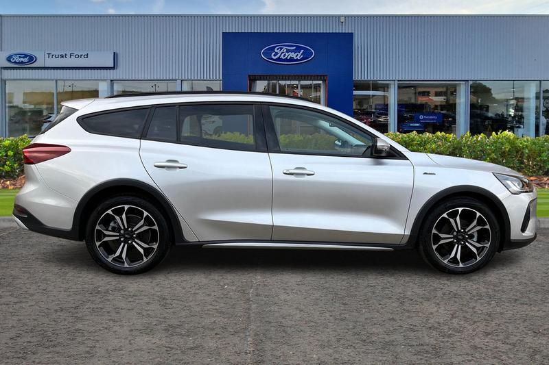 Used Ford Focus 2023 for sale - 76586477: Photo 3